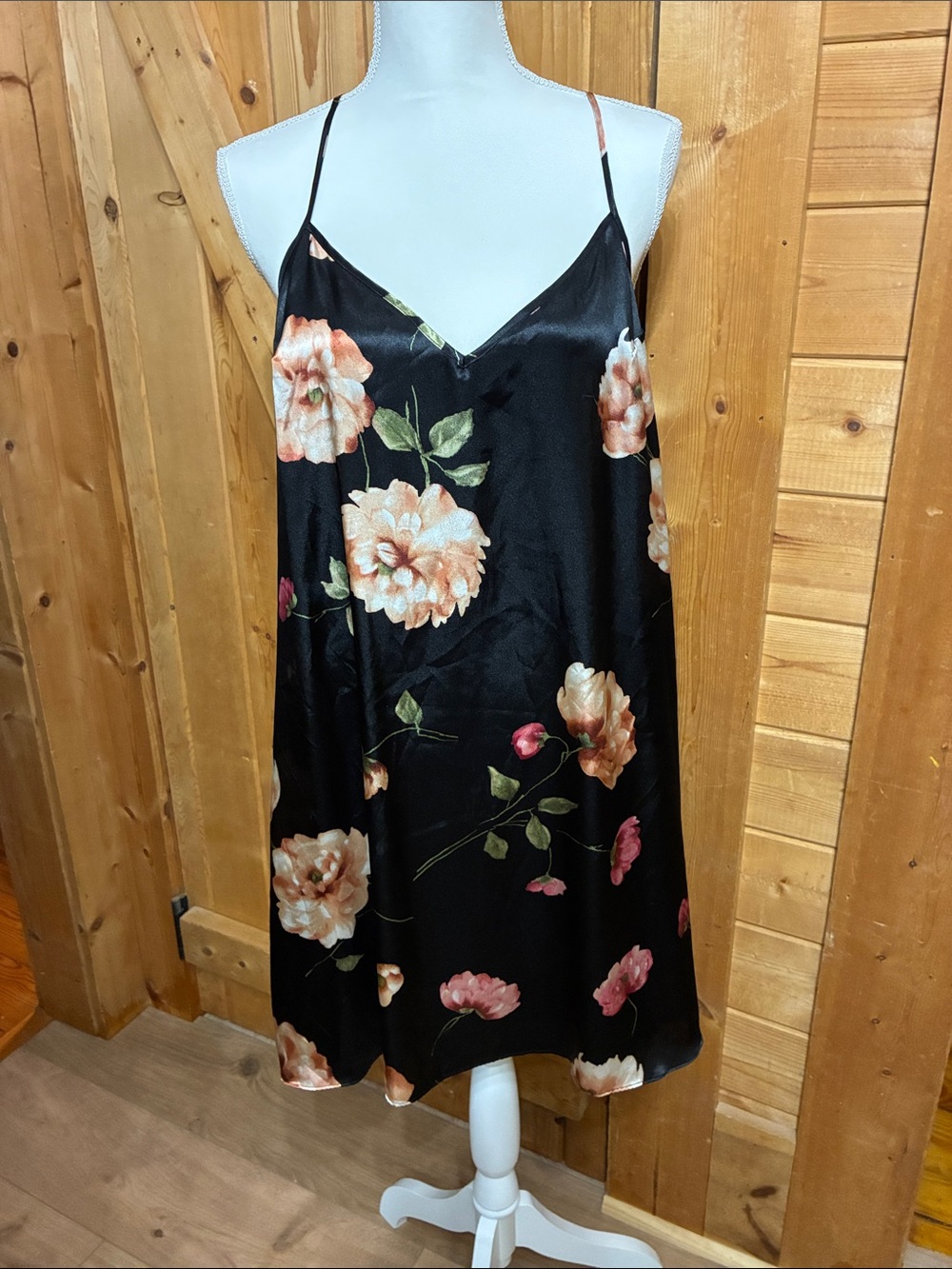 Gilligan & O'Malley Black Satin Slip gown with Peach Floral Print - XXL